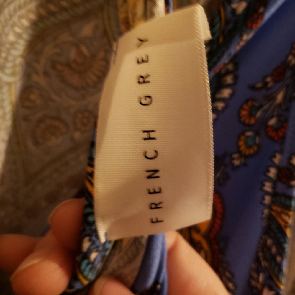 Dress - Picture 3 of 3